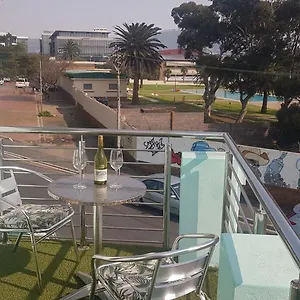 The Mountains 2*, Le Cap Afrique du Sud